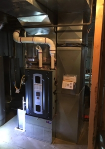 tech fixes hvac system